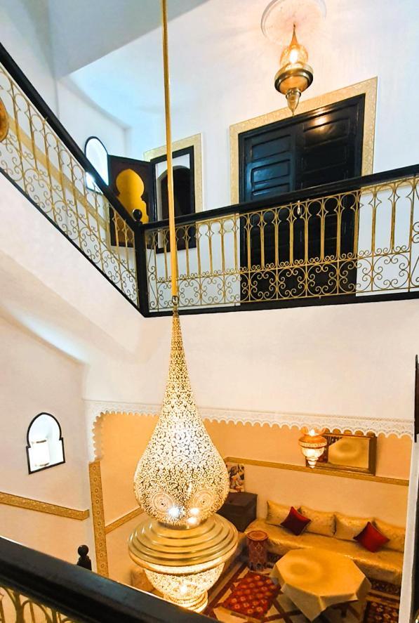 Quarya Assiyahia - Riad Camilia- Maison Entiere Avec Piscine Marrakesh Bagian luar foto